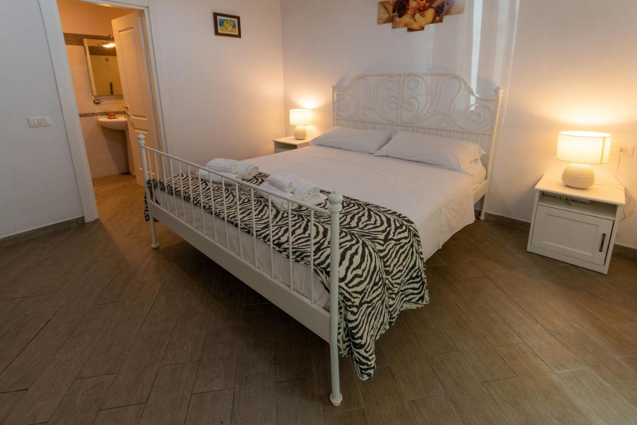 Vercelli Guest House Near San Giovanni Roma Exterior foto